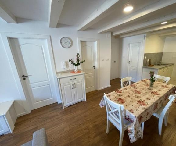Apartment Concetta Cres Extérieur photo