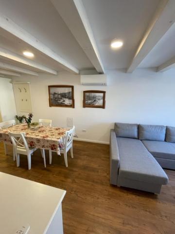 Apartment Concetta Cres Extérieur photo