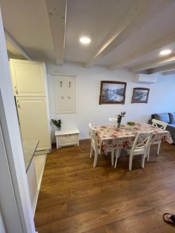Apartment Concetta Cres Extérieur photo